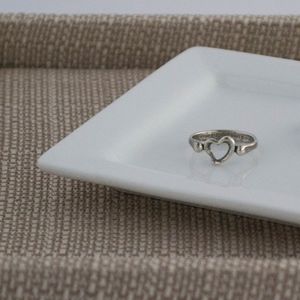 TIFFANY & CO. ELSA PERETTI OPEN HEART RING